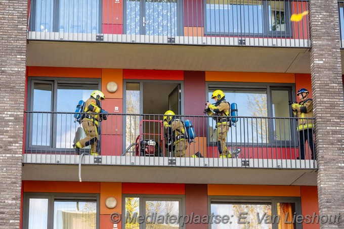 Mediaterplaatsen brand appartement in hoofddorp v d berghlaan 09112025 Image00005