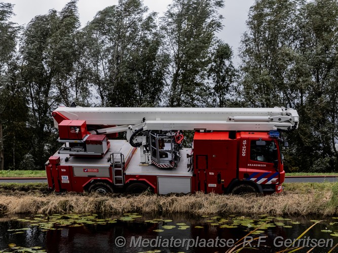 Mediaterplaatsen hoogwerker vast in bleiswijk 05102025 Image00002