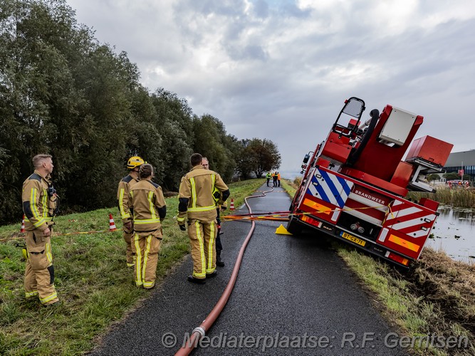 Mediaterplaatsen hoogwerker vast in bleiswijk 05102025 Image00012