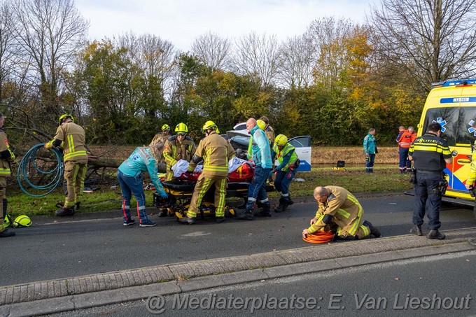 Mediaterplaatsen ongeval wegvervoer leenderbos hoofddorp 31102025 Image00016