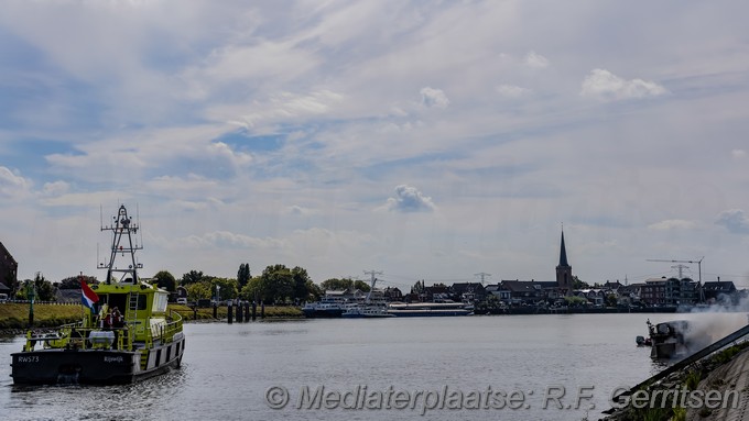 Mediaterplaatse scheeps brand nieuwer kerk aan de ijssel 06092025 Image00010
