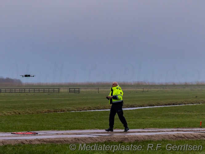 Mediaterplaatse auto te water hoogeind driebruggen 11022026 Image00017