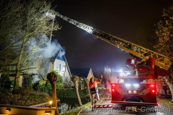 Mediaterplaatse woningbrand nieuwerkerk aan de ijssel 01012026 Image00011