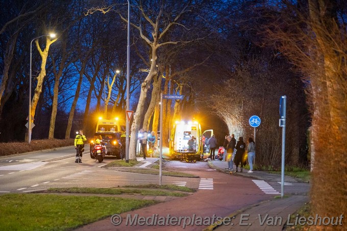 Mediaterplaatse zwaar ongeval auto scooter hoofddorp 16012026 Image00001