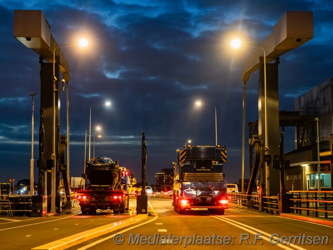 Mediaterplaatse auto te water julianasluis gouda 21012026 Image00018