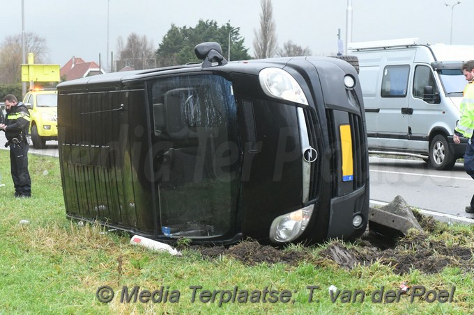 MediaTerplaatse vito op zijkant eenzijding n11 hazerswoude 01022018 Image00003