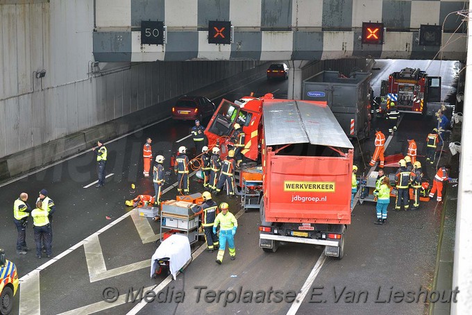 MediaTerplaatse zwaar ongeval a4 aquaduct ringvaart 02022018 Image00004