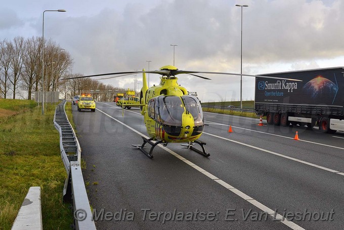 MediaTerplaatse zwaar ongeval a4 aquaduct ringvaart 02022018 Image00006