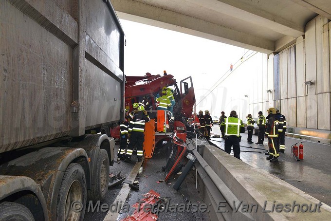 MediaTerplaatse zwaar ongeval a4 aquaduct ringvaart 02022018 Image00013