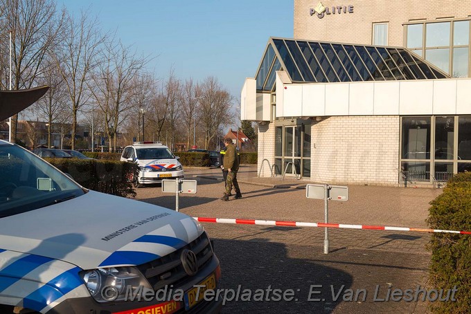 MediaTerplaatse explosief materiaal op politiebureau hoofddorp 22022018 Image00007