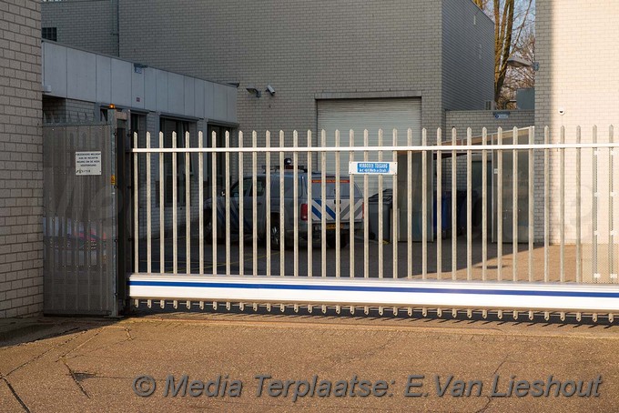 MediaTerplaatse explosief materiaal op politiebureau hoofddorp 22022018 Image00008