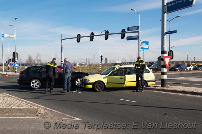 MediaTerplaatse ongeval blik bennebroekerweg hdp 24022018 Image00002
