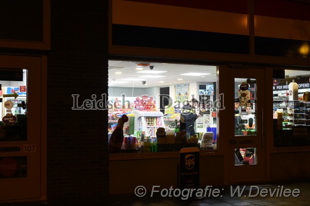 Mediaterplaats.nl onverval avond winkel leiden 07012017 Image00201