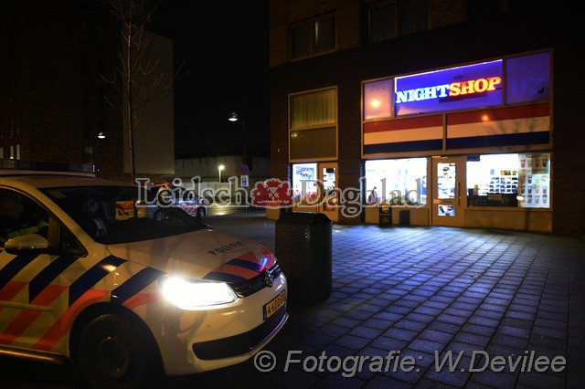 Mediaterplaats.nl onverval avond winkel leiden 07012017 Image00205