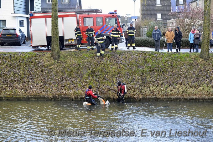 Mediaterplaats.nl scooter te water hoofdvaart hdp 1112017 Image00012