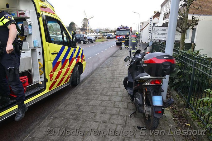 Mediaterplaatse ongeval Niewermeerdijk badhoevendorp scooter 28012017 Image00006