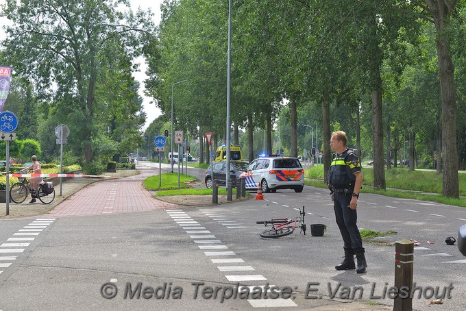 MediaTerplaatse ongeval fietser graafmachine nvp 19072017 Image00001