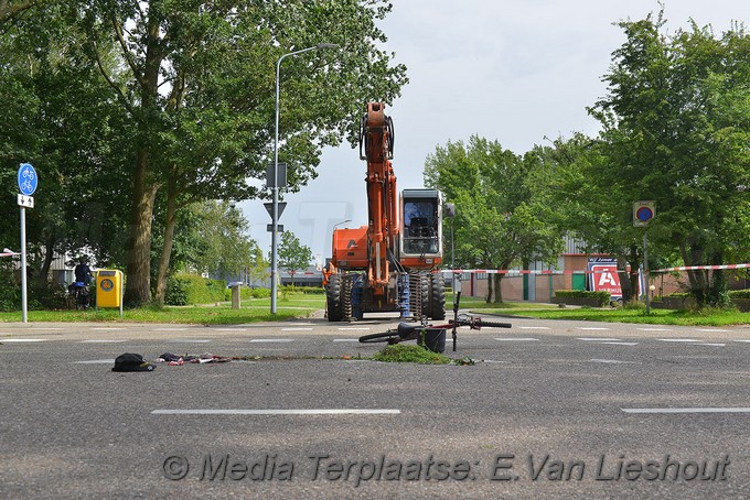 MediaTerplaatse ongeval fietser graafmachine nvp 19072017 Image00005