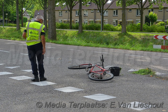 MediaTerplaatse ongeval fietser graafmachine nvp 19072017 Image00007