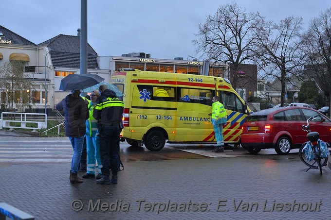 MediaTerplaatse ongeval kruisweg fiets auto hdp 20112017 Image00002