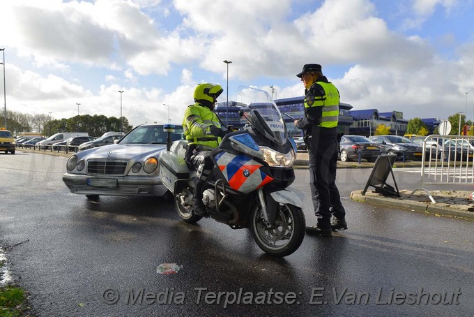 MediaTerplaatse grote politie controle hdp 06102017 Image00008
