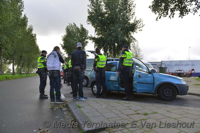 MediaTerplaatse grote politie controle hdp 06102017 Image00020