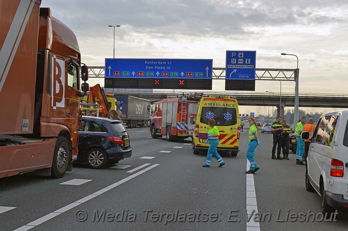 Media Terplaatsen ongeval auto op zijn a4 Hdp 19102017 Image00011