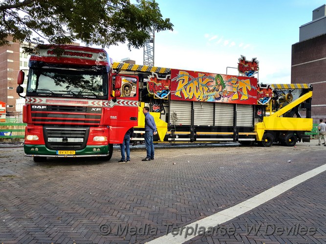 MediaTerplaatse opbouw kermis ldn 30092017 Image00215