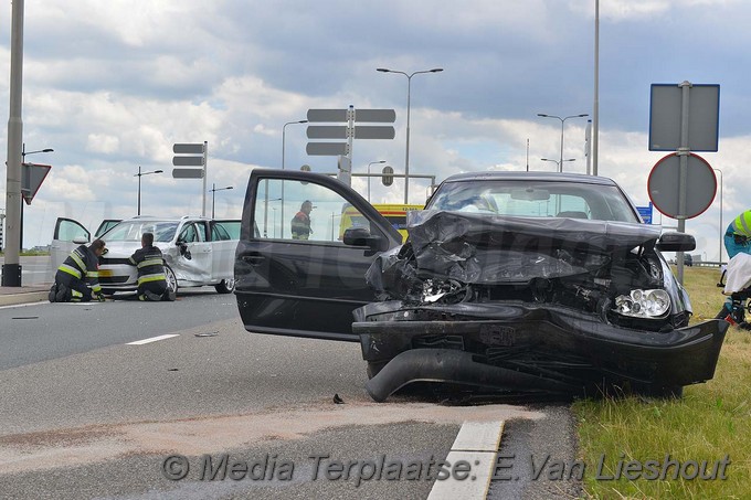 Mediaterplaatse ongeval N201 hoofddorp2 gewonden 05062017 Image00011