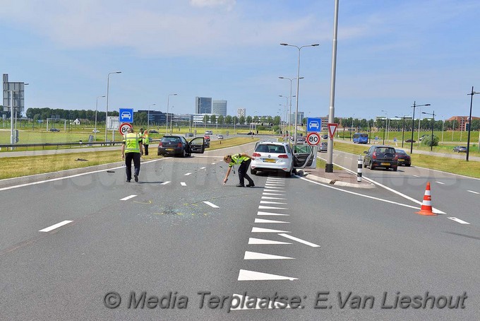 Mediaterplaatse ongeval N201 hoofddorp2 gewonden 05062017 Image00013