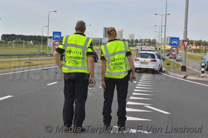 Mediaterplaatse ongeval N201 hoofddorp2 gewonden 05062017 Image00014