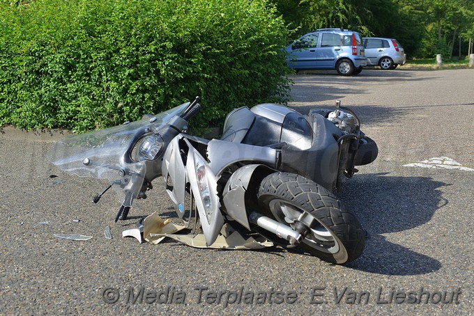 Mediaterplaatse ongeval fietser scooter nvp 14062017 Image00003