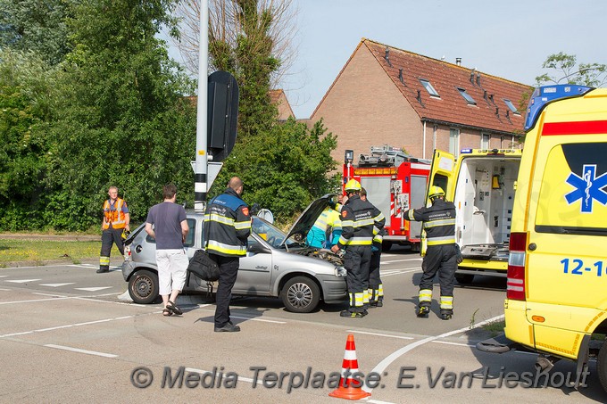 Mediaterplaatse ongeval auto bus hdp 20062017 Image00002