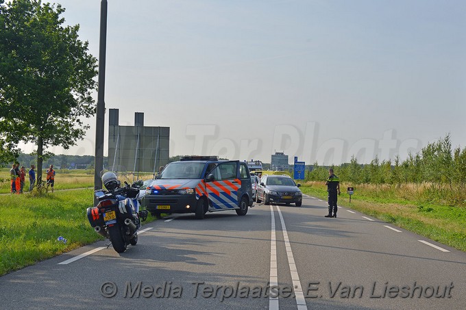 Mediaterplaatse zwaar ongeval badhoevedorp 21062017 Image00009