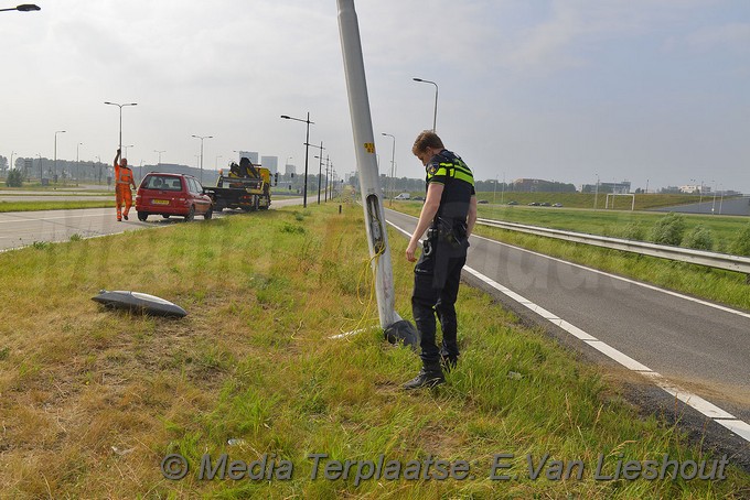 Mediaterplaatse auto lichtmast hdp 22062017 Image00006