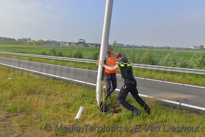 Mediaterplaatse auto lichtmast hdp 22062017 Image00007