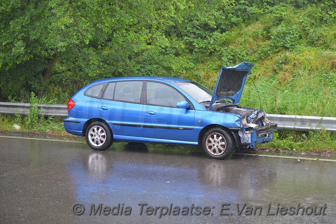 Mediaterplaatse ongeval 5 auto vijfhuizen 24062017 Image00001
