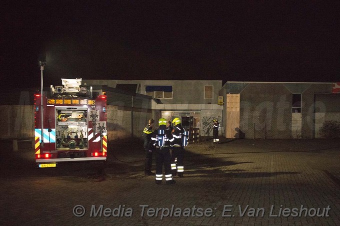 Mediaterplaats weer brand in pand hdp 03032017 Image00001