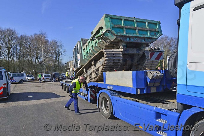 Mediaterplaatse grote vrachtwagen controle hoofddorp 16432017 Image00005