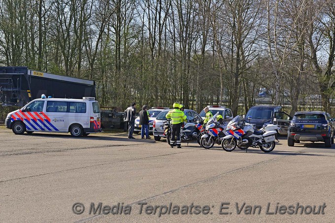 Mediaterplaatse grote vrachtwagen controle hoofddorp 16432017 Image00006