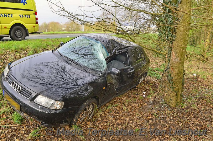 Mediaterplaatse ongeval leenderbos hoofddorp 19032017 Image00007