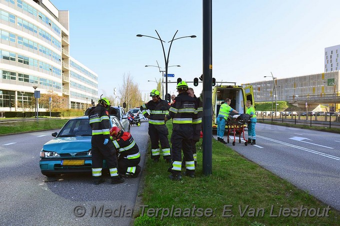 Mediaterplaatse ongeval auto kops staart hoofddorp 03042017 Image00004