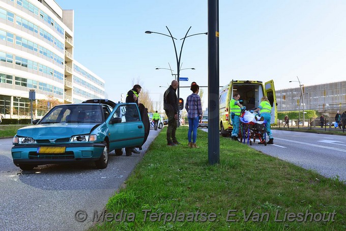Mediaterplaatse ongeval auto kops staart hoofddorp 03042017 Image00005