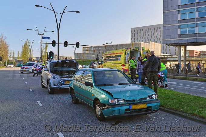 Mediaterplaatse ongeval auto kops staart hoofddorp 03042017 Image00006
