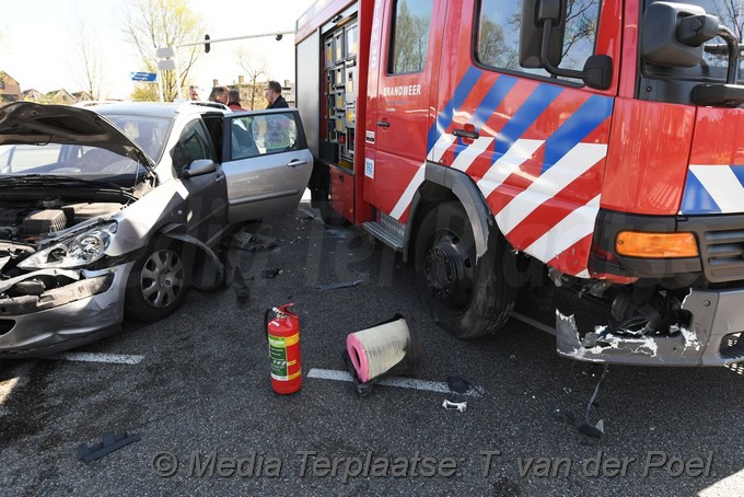 Mediaterplaatse ongeval met brandweer voertuig leiden 04042017 Image00004