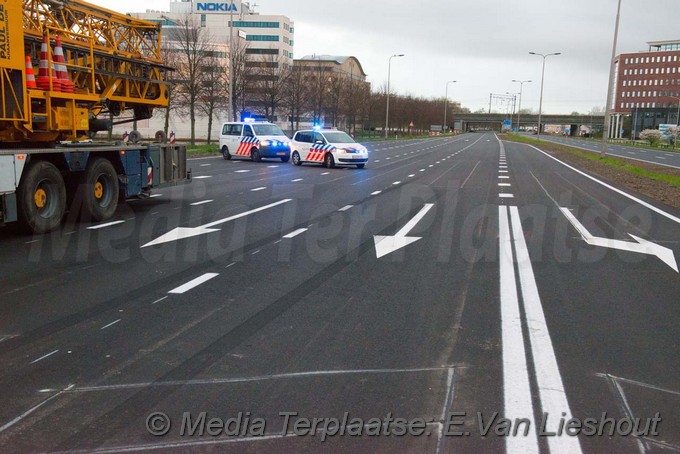 Mediaterplaatse ongeval n201 scooter auto hoofddorp 06042017 Image00013