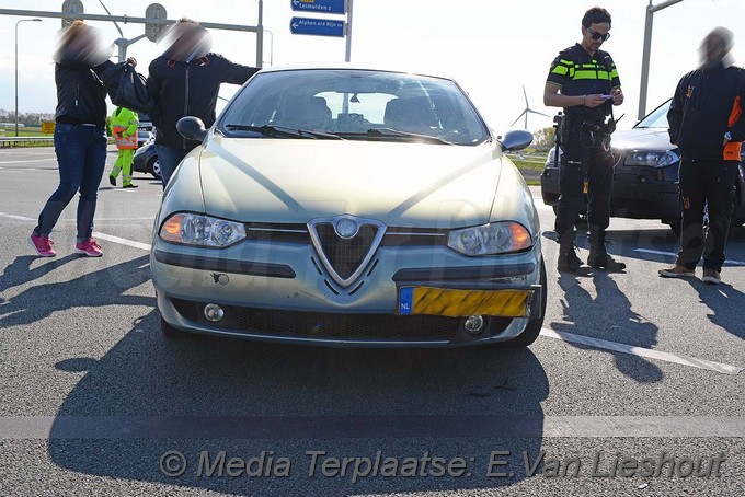 Mediaterplaatse ongeval auto met motor nvp 14042017 Image00011