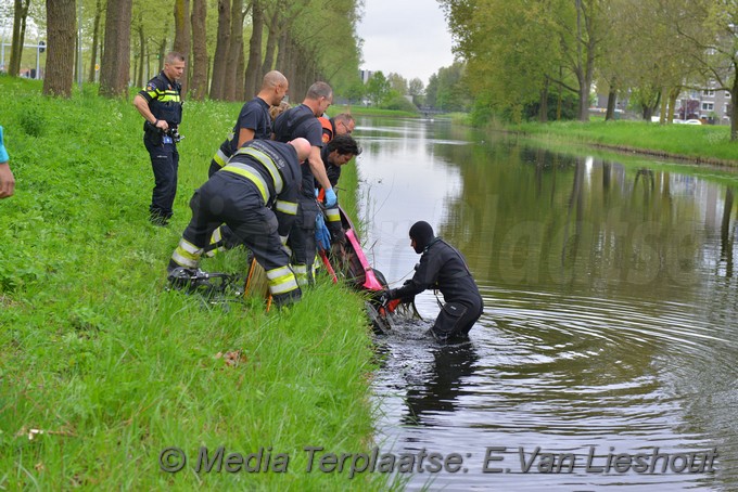 Mediaterplaatse Ongeval scooter te water hoofddorp 28042018 Image00006