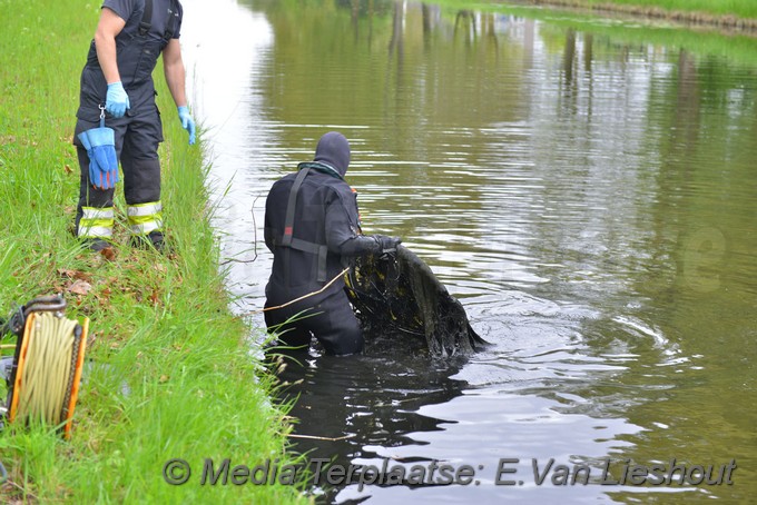 Mediaterplaatse Ongeval scooter te water hoofddorp 28042018 Image00008