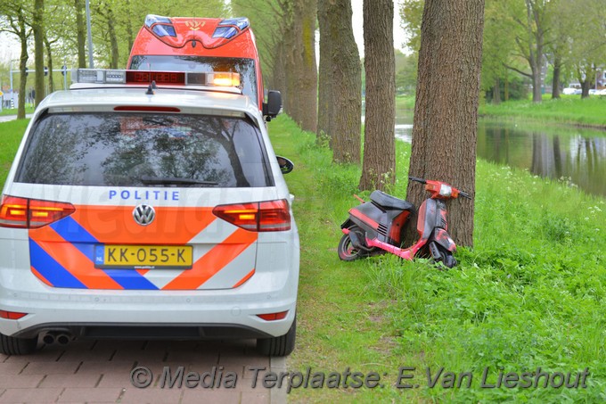 Mediaterplaatse Ongeval scooter te water hoofddorp 28042018 Image00009